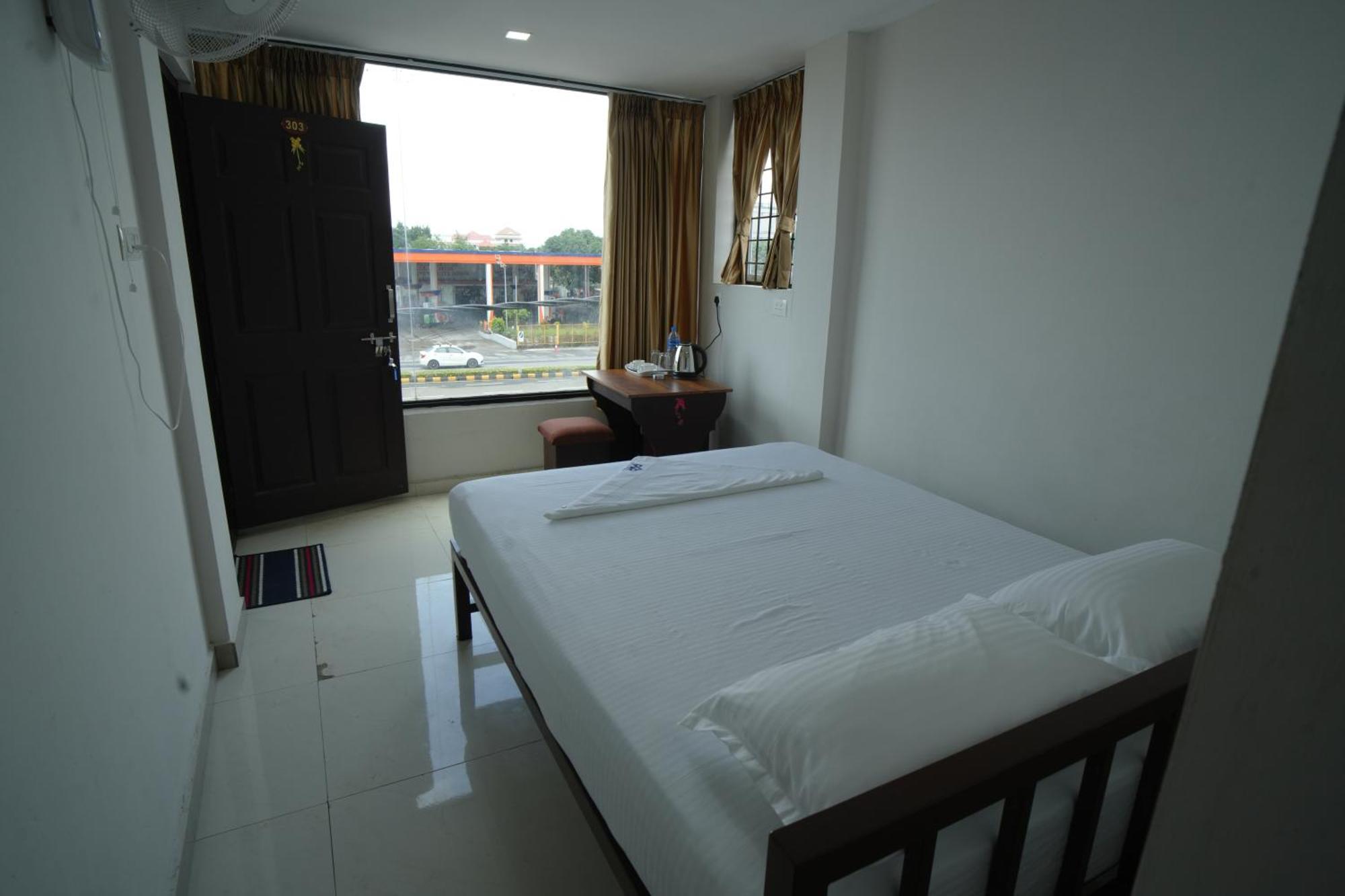 מלון נדומבסרי Port View Residency Pvr מראה חיצוני תמונה